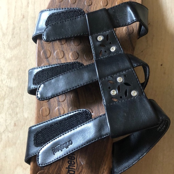 Orthaheel adjustable strap sandals - Picture 4 of 6